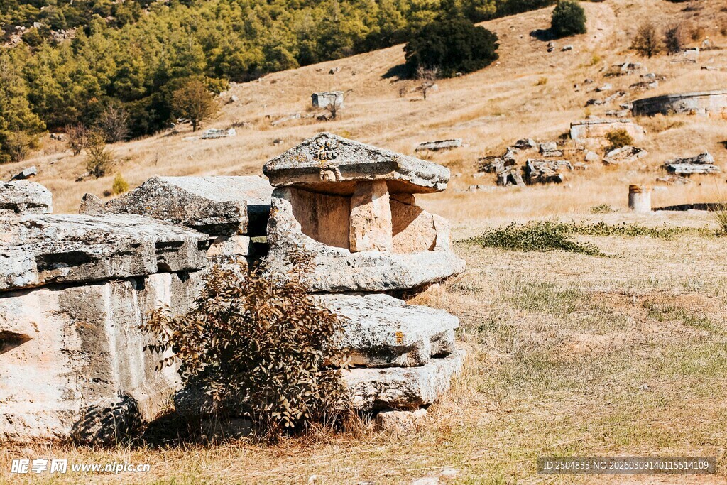 古老遗址遗迹的荒芜景象