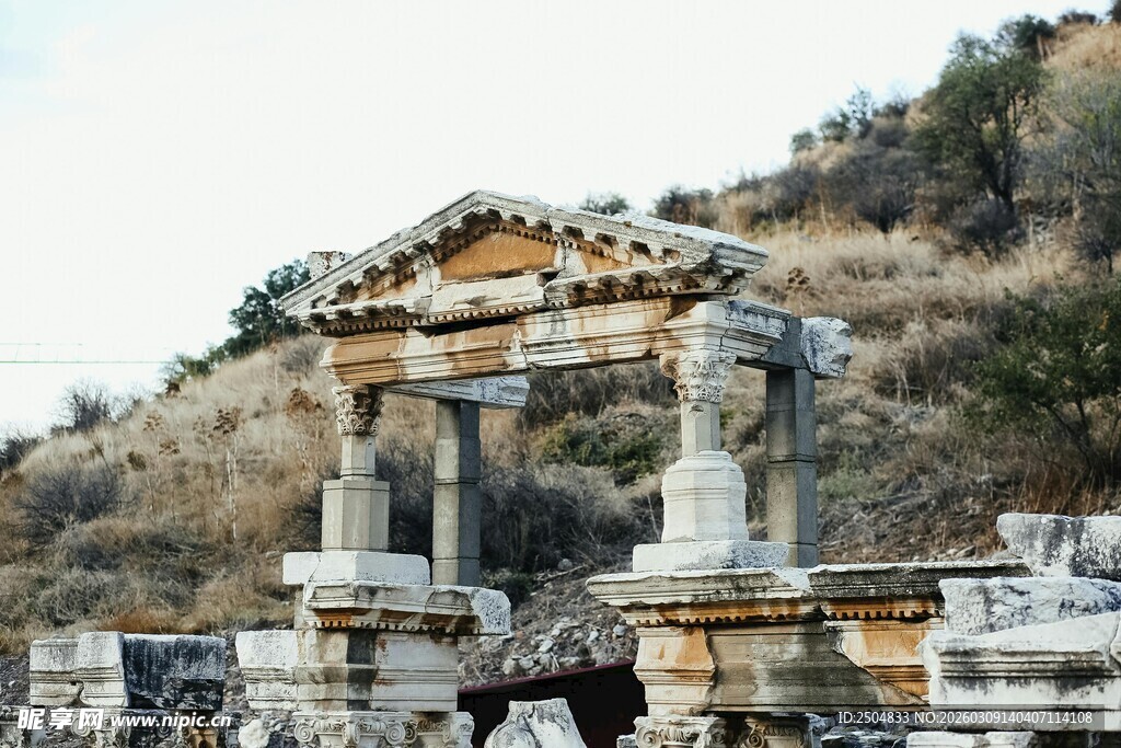 古老石建筑遗迹