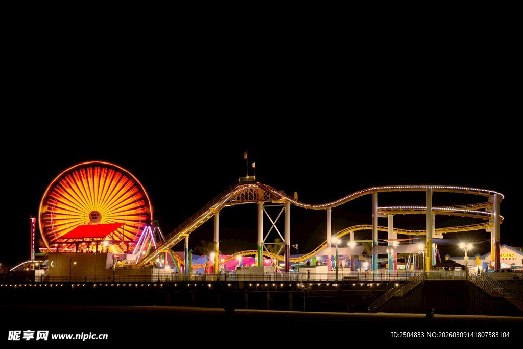 夜晚 乐园璀璨灯光景观