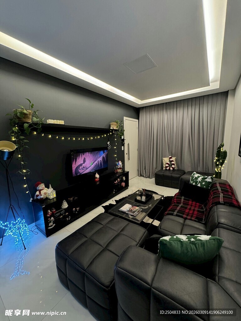 现代时尚家庭影音娱乐空间