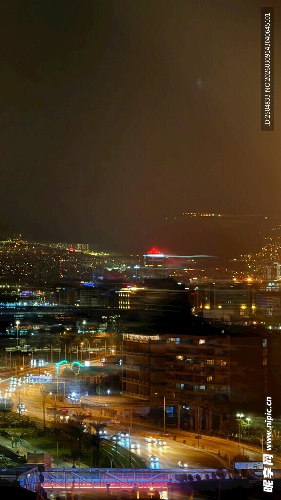 城市璀璨夜景俯瞰图
