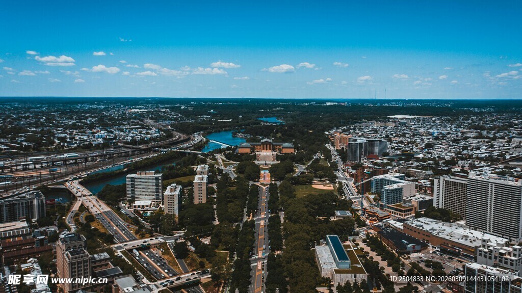 城市俯瞰景观 建筑与河流