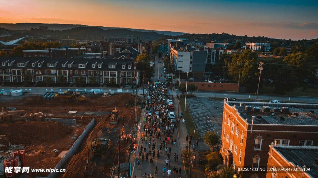 城市黄昏全景俯瞰