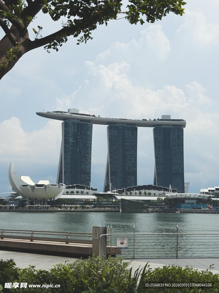 新加坡滨海湾标志性建筑