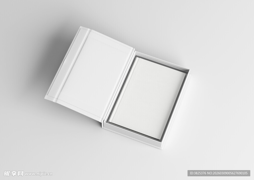 装空白纸盒的精装书展示样机