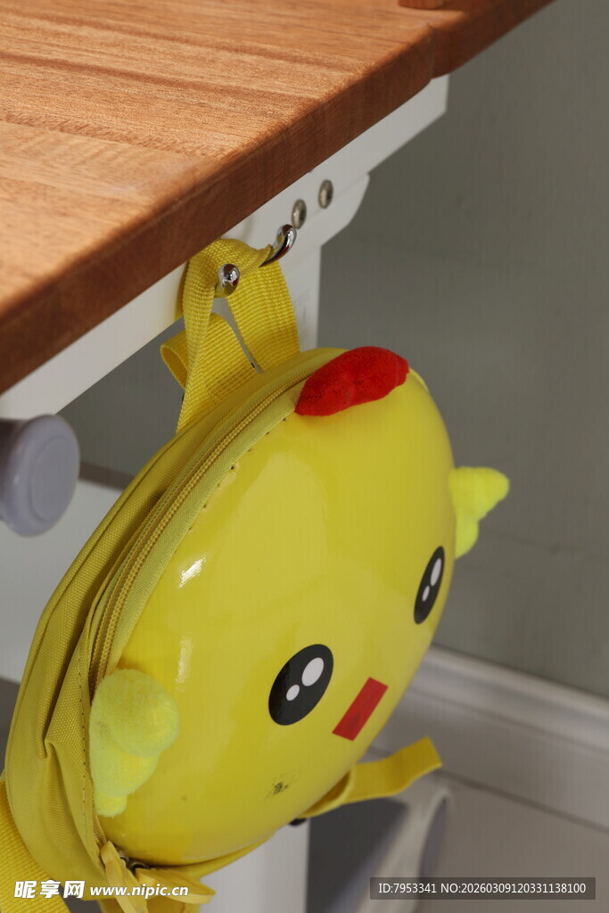 可爱小黄鸭造型儿童背包