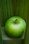 青苹果静物特写