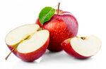 新鲜红苹果完整与切片