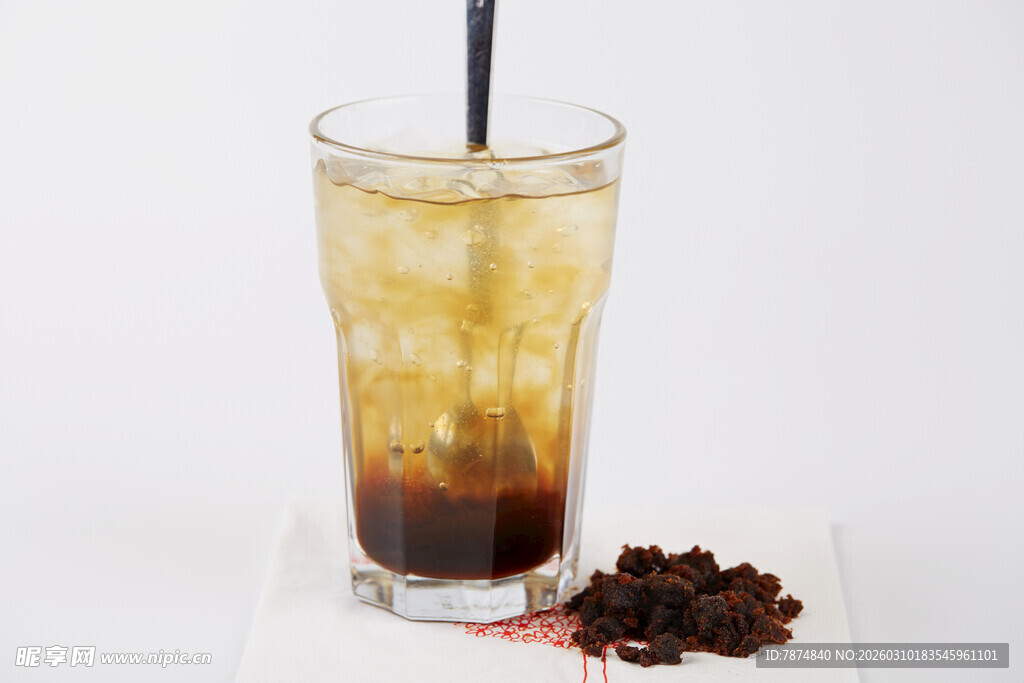 冰咖啡饮品 咖啡豆相伴