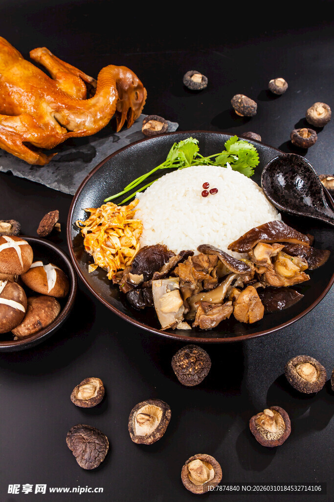 丰盛中式美食拼盘