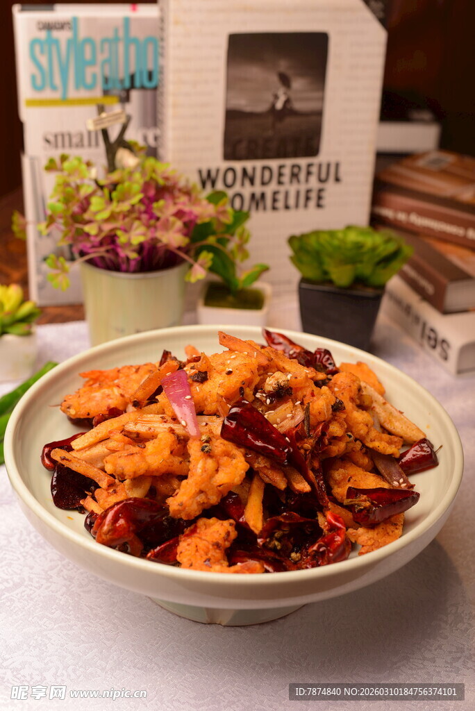 美味麻辣香锅诱人呈现