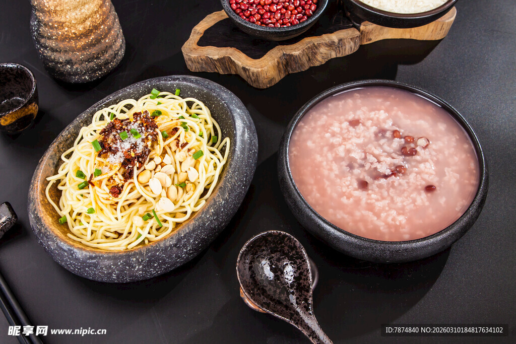 美味面食与粥品组合