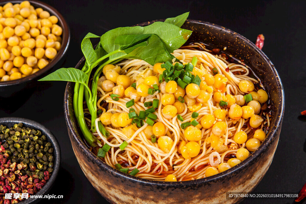 美味玉米沙拉 色彩诱人