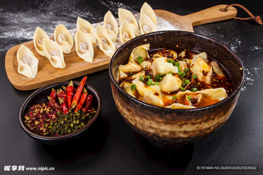 美味饺子与特色菜肴