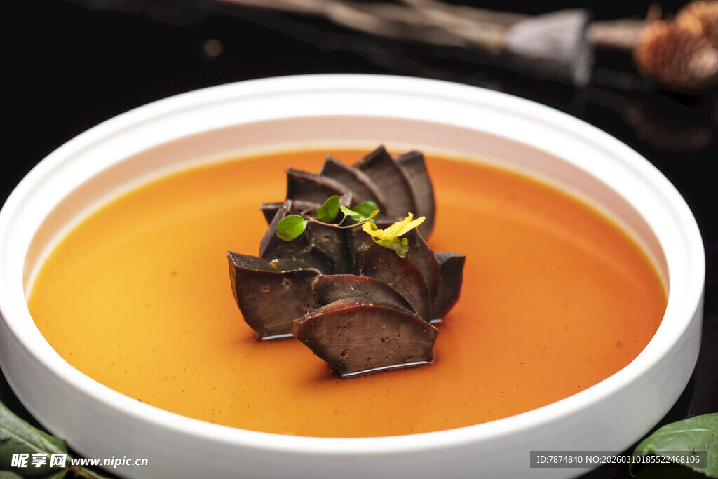 金汤莲蓬造型海参