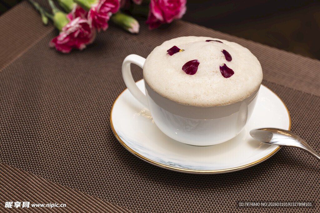 精致拉花咖啡 浪漫相伴