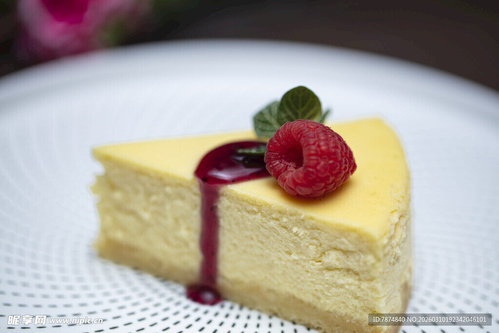 美味树莓芝士蛋糕