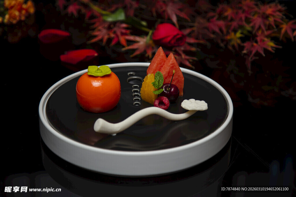 精致摆盘的创意美食