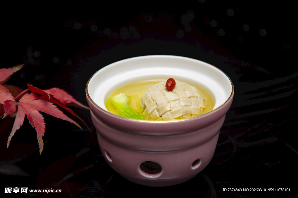 滋补养生汤 暖身又暖心