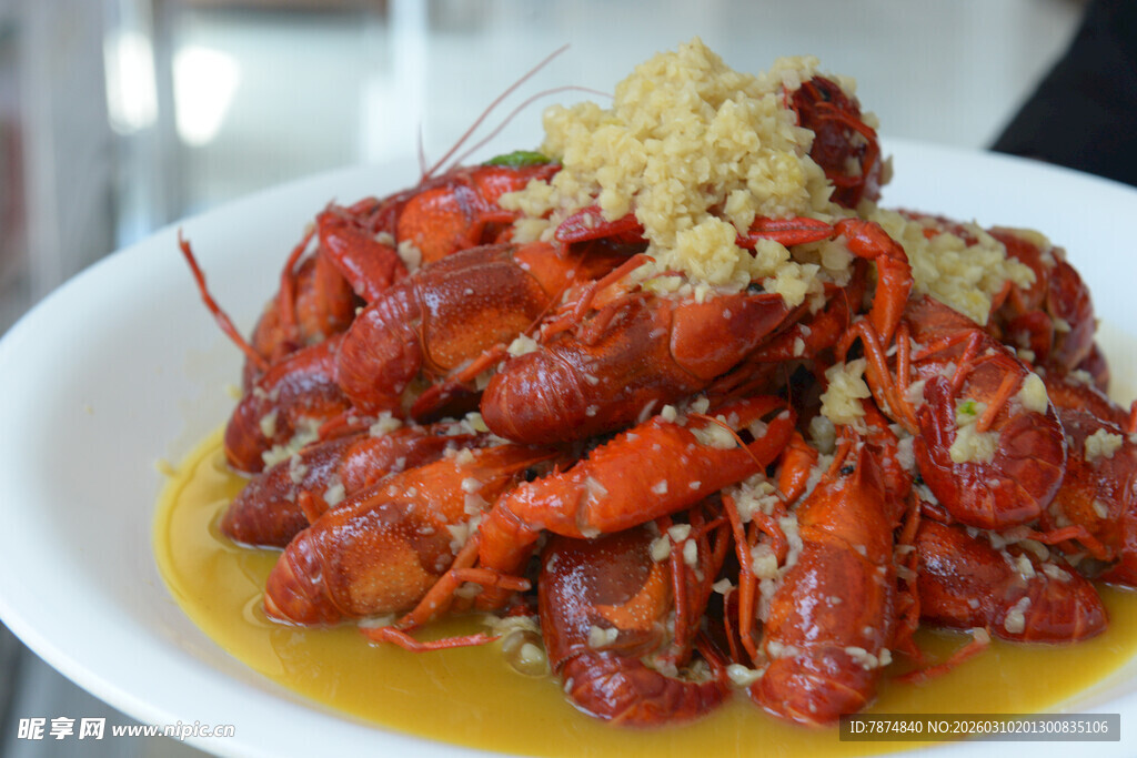 蒜蓉小龙虾美食特写