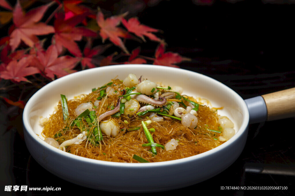 鲜香金汤鱼片美食特写