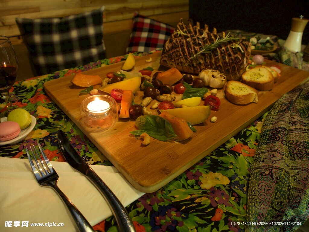 丰盛野餐美食摆盘展示