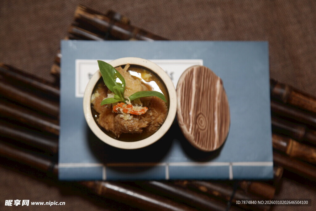 精致盒装美食 诱人佳肴