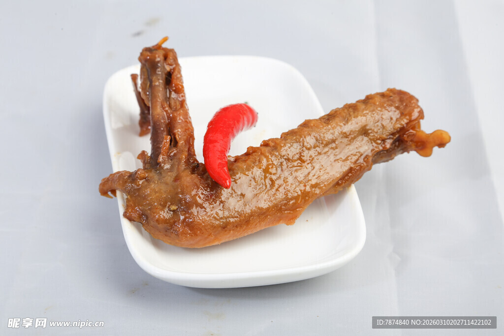 美味卤鸭翅