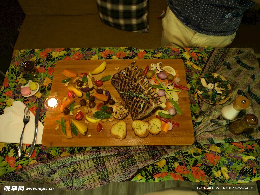 户外野餐美味拼盘