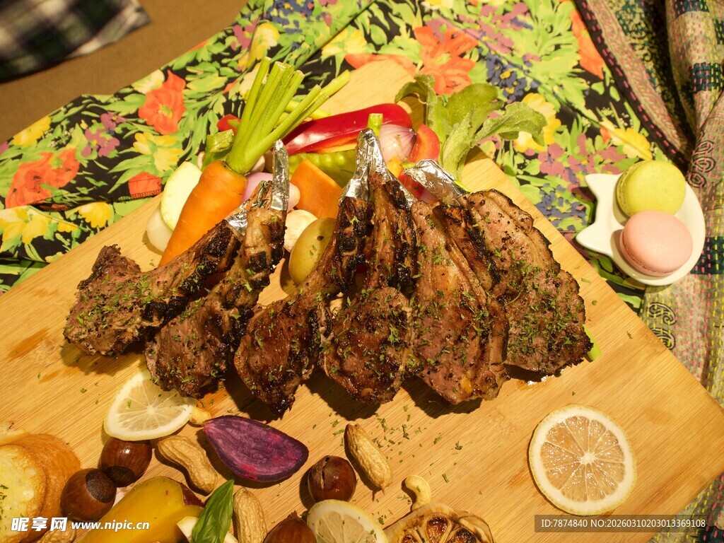 美味特色烤肉拼盘