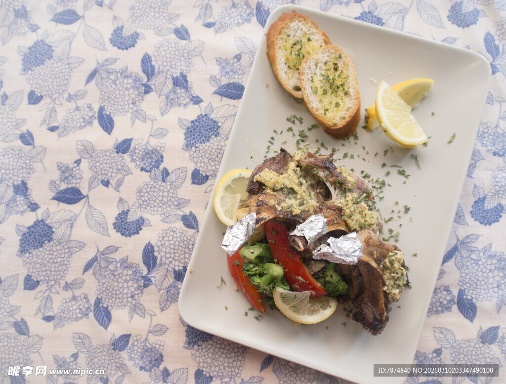 美味摆盘的特色西餐料理