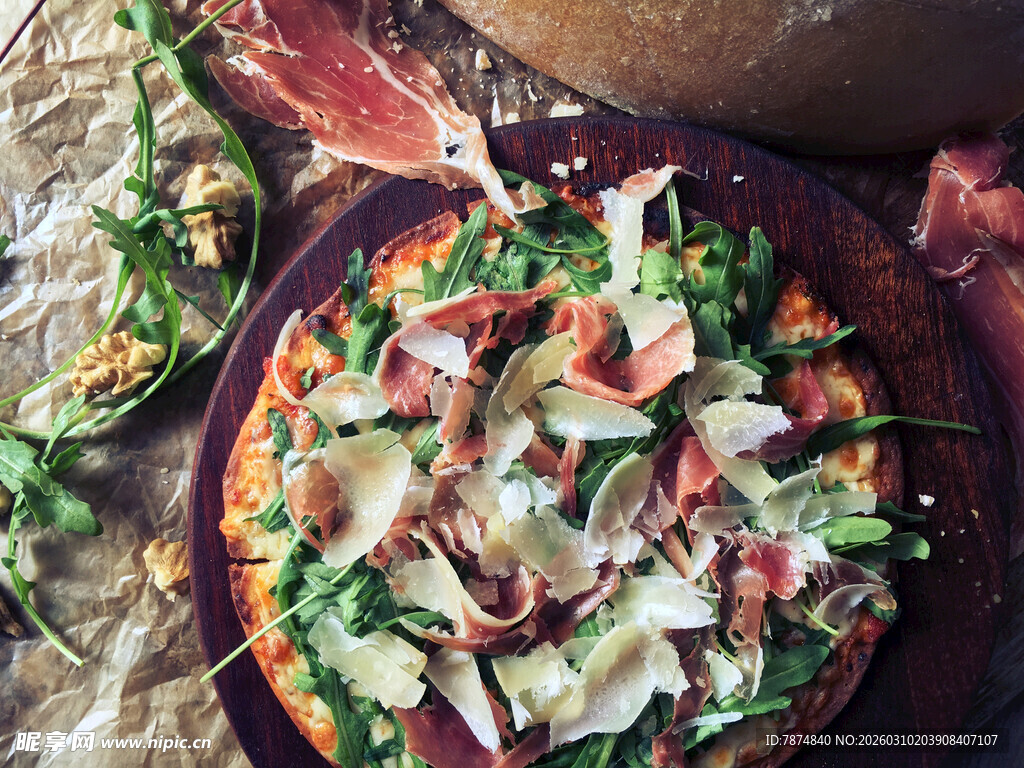 美味蔬菜披萨特写