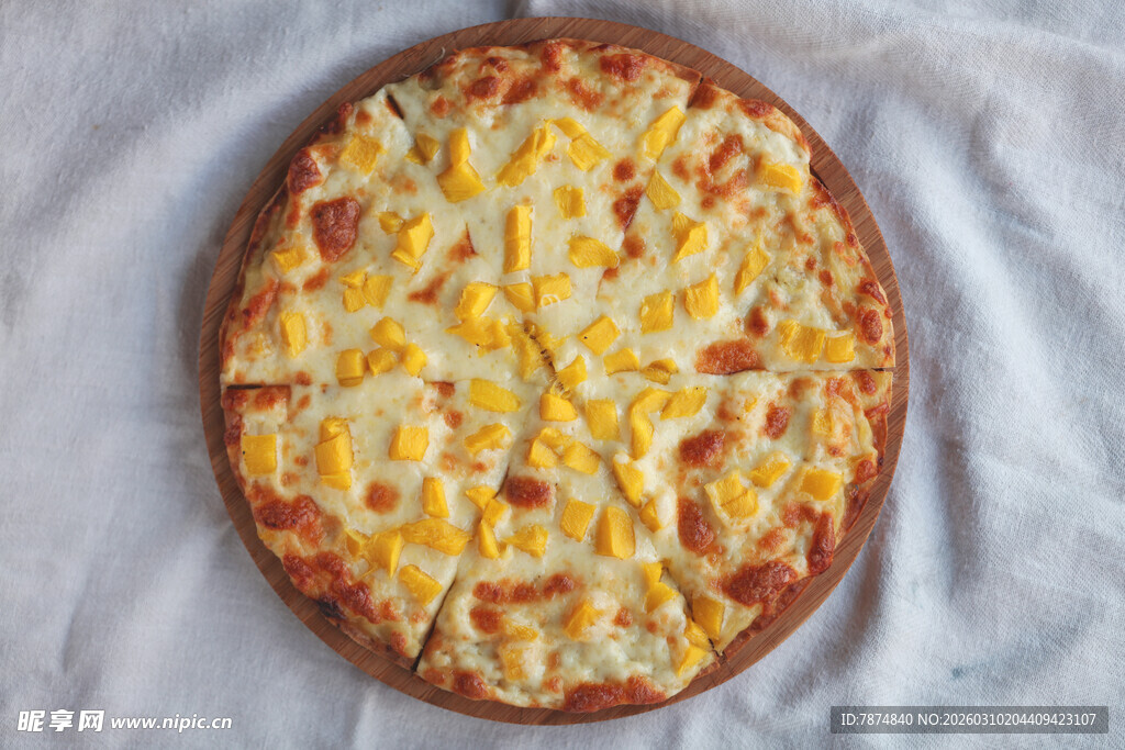 美味芝士玉米披萨