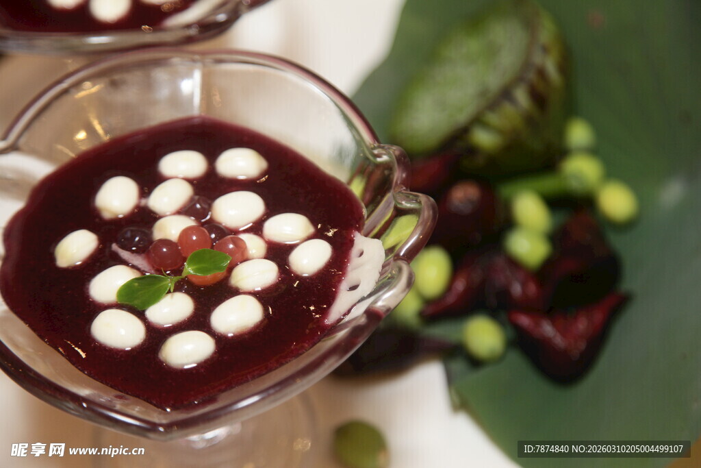 精致红豆糕配点缀