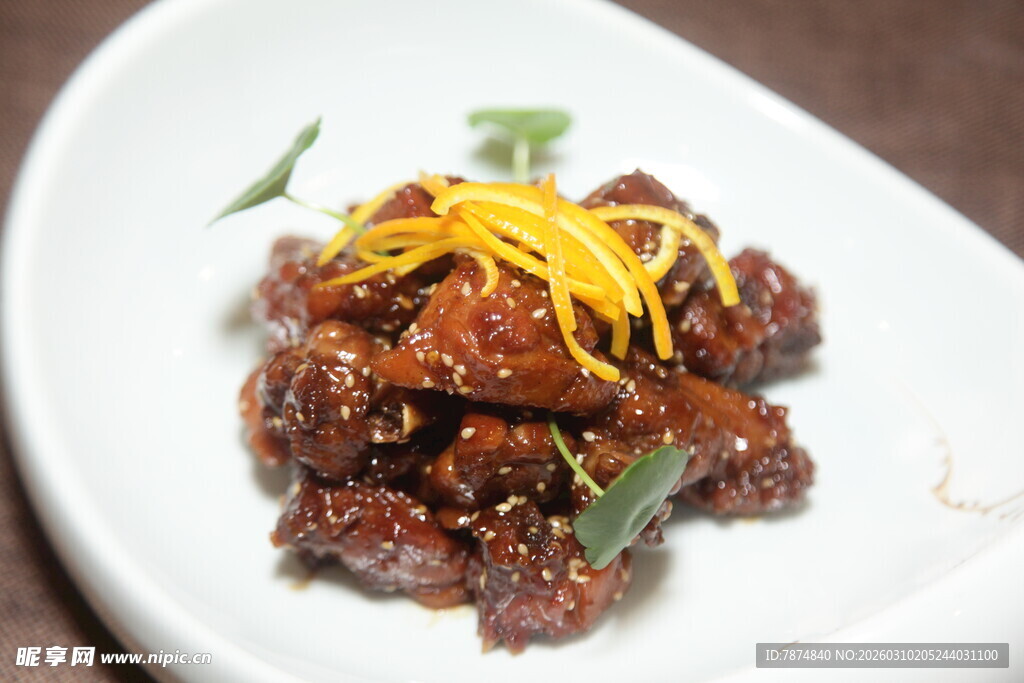 美味橙香牛肉粒