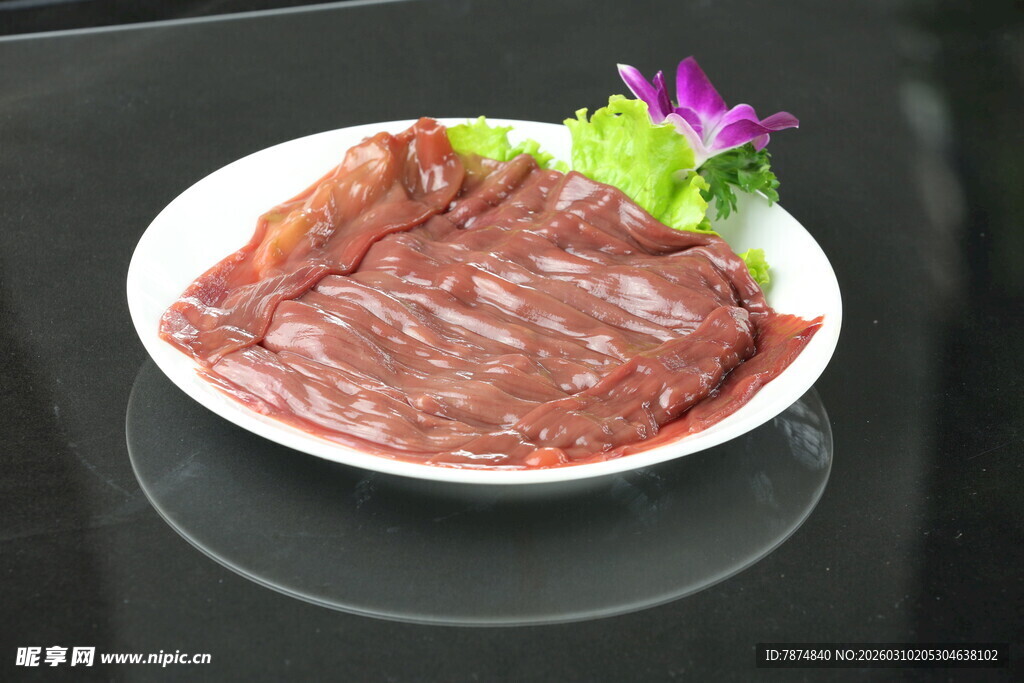 鲜嫩牛肉片 摆盘精致