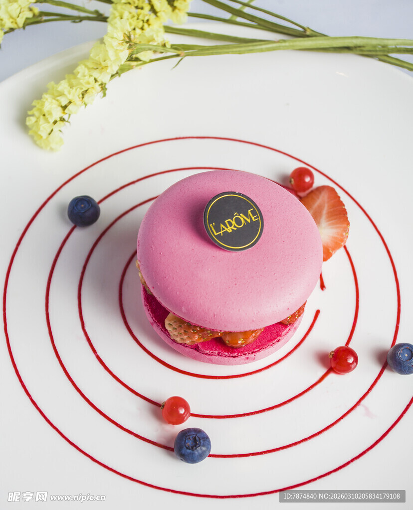 精致马卡龙甜点摆拍