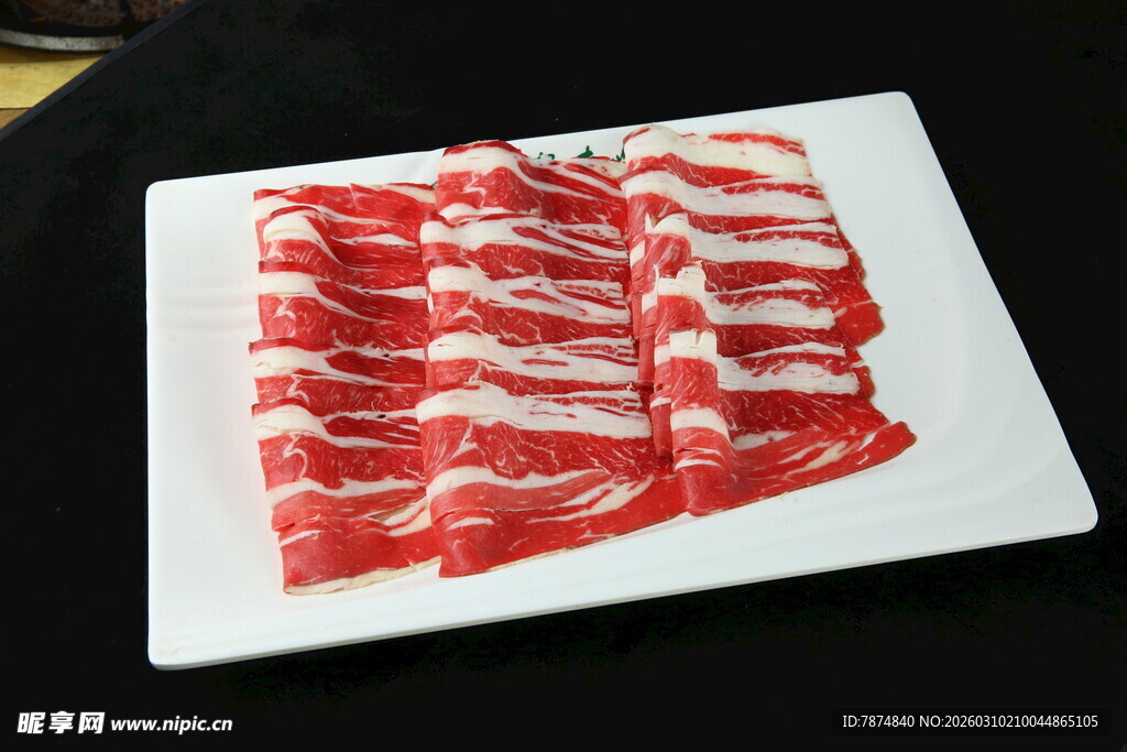 鲜切肥牛片