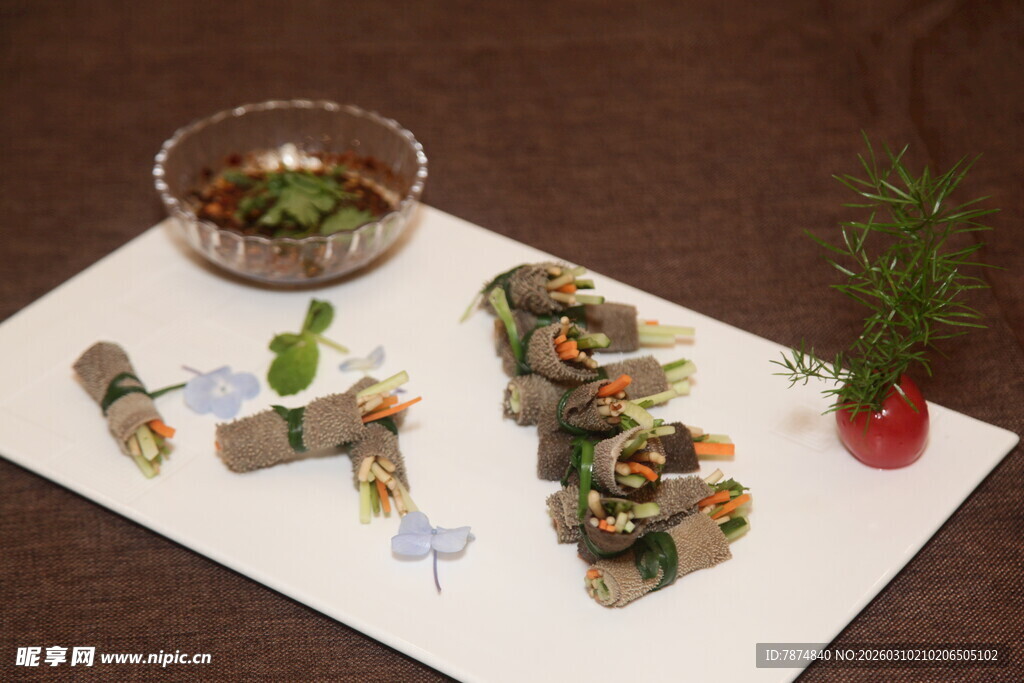 精致创意蔬菜拼盘美食