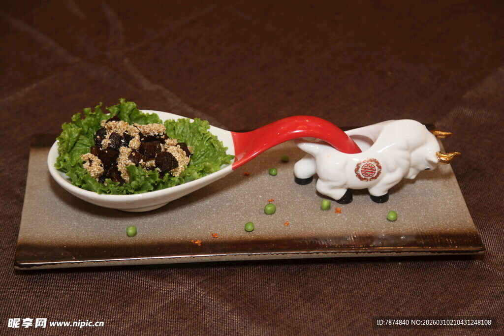 精致中式摆盘美食