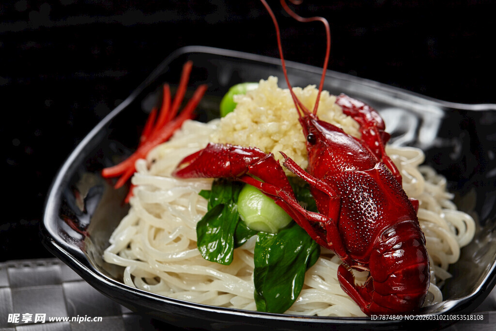 麻辣小龙虾拌面