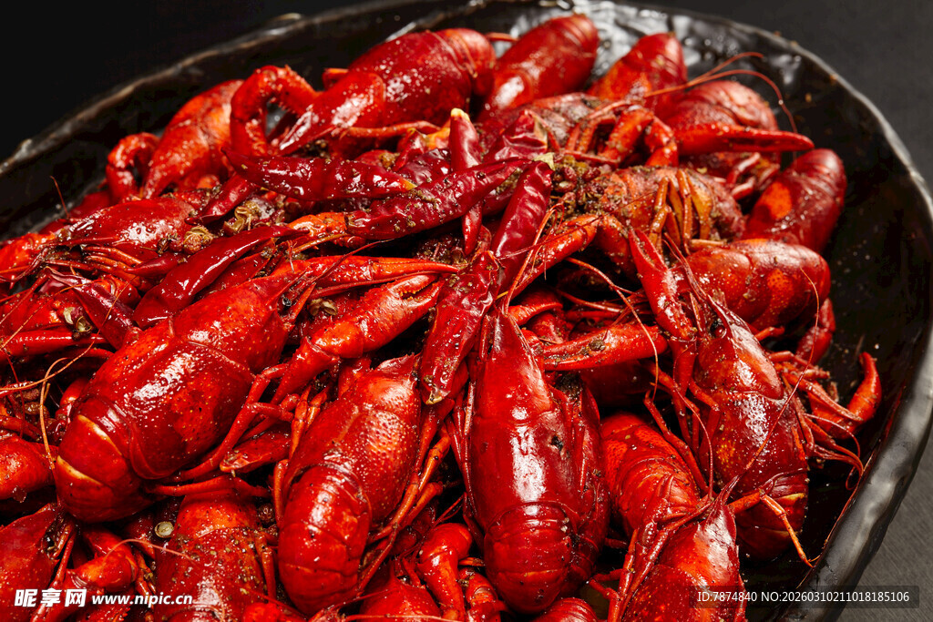 美味小龙虾 色泽诱人