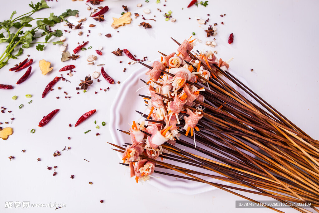 串串香食材 多样香料相伴