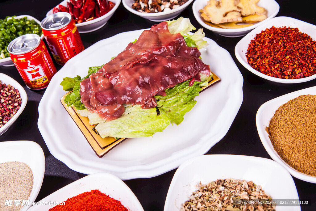 丰富火锅食材拼盘