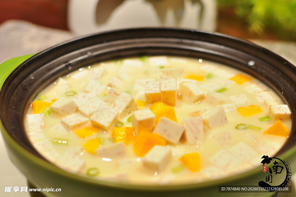 美味豆腐蔬菜汤