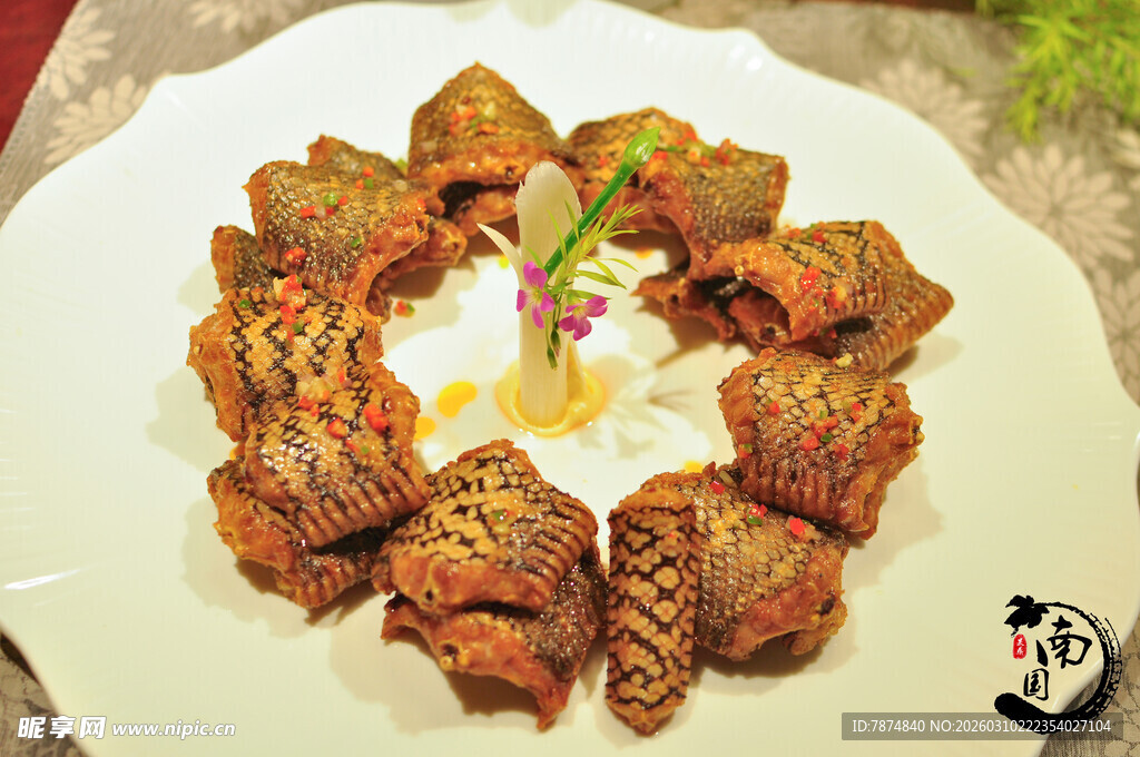 美味海螺摆盘精致