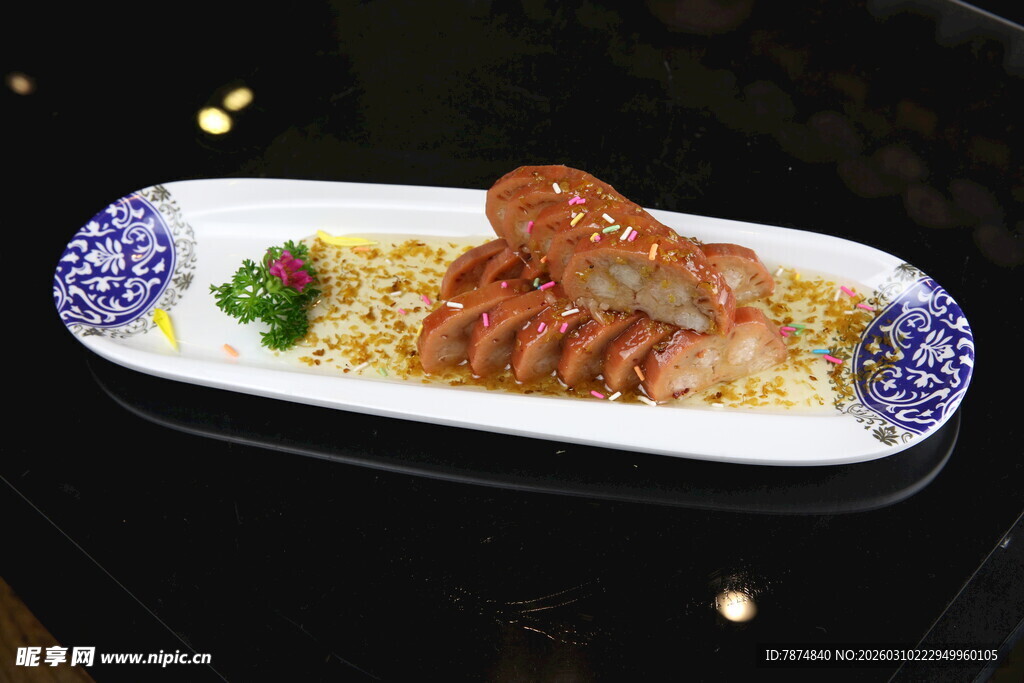 美味特色烤鸡摆盘精致