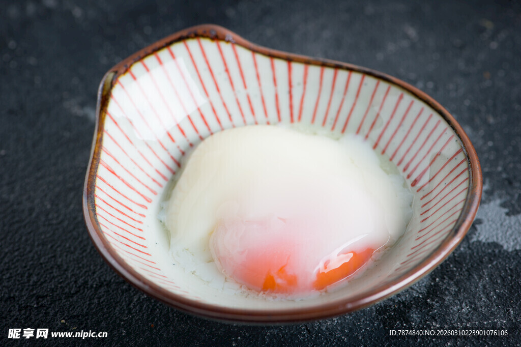 日式碗中溏心蛋