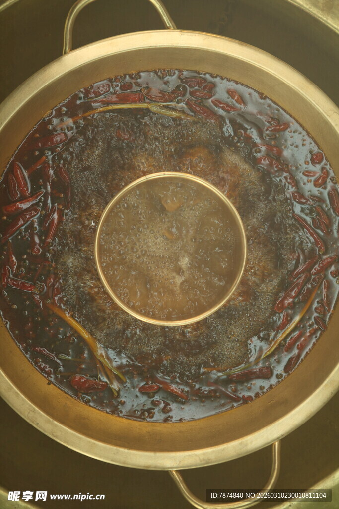 精美传统花纹圆形工艺品