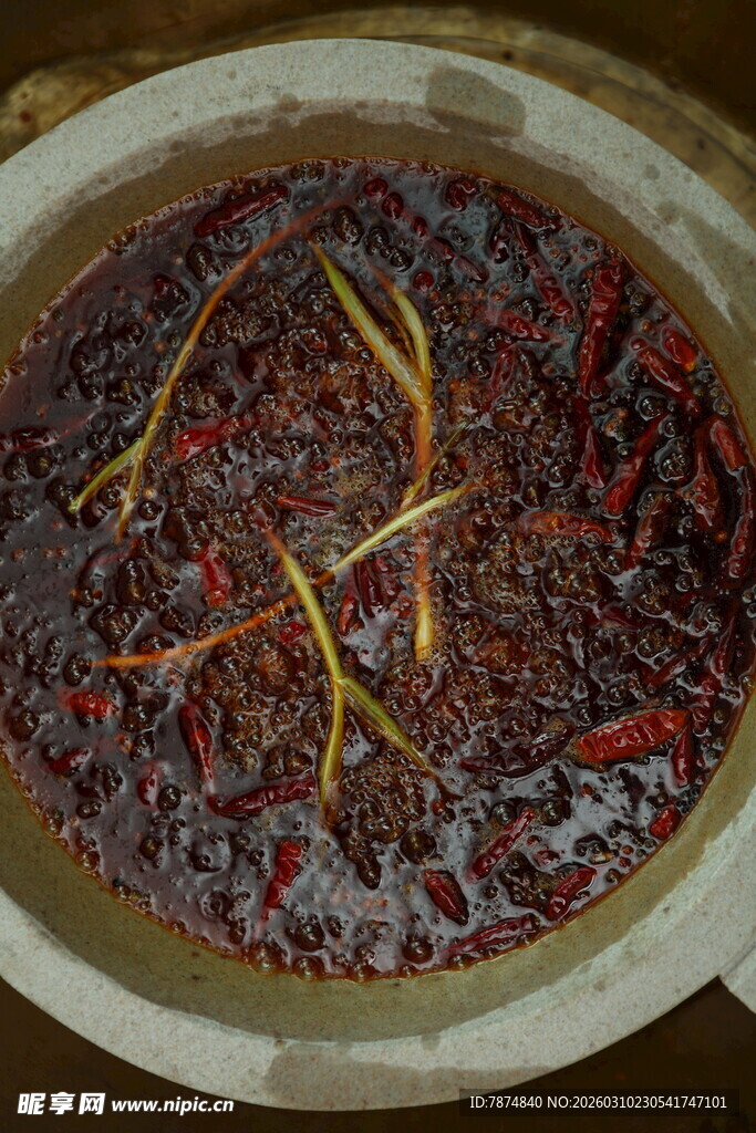 麻辣鲜香的火锅锅底